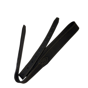 Australian saddle over girth with double billets